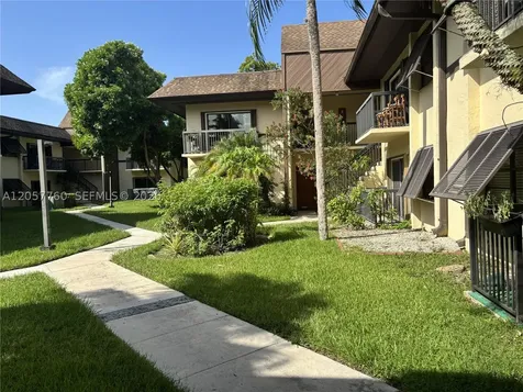 7965 SW 86th Street Miami FL 33143
