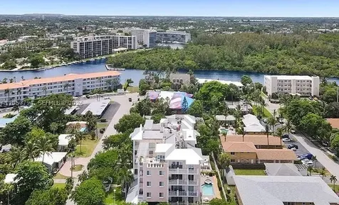 1931 NE 2nd Street Deerfield Beach FL 33441