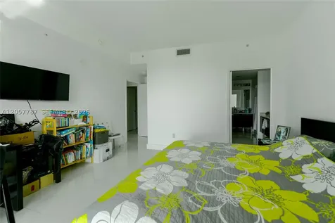 1900 N Bayshore Drive Miami FL 33132