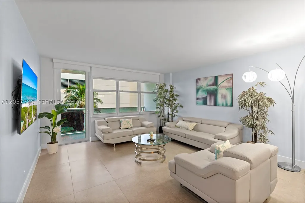 3725 S Ocean Drive Hollywood FL 33019