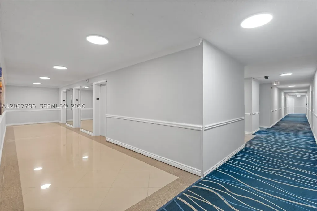 3725 S Ocean Drive Hollywood FL 33019