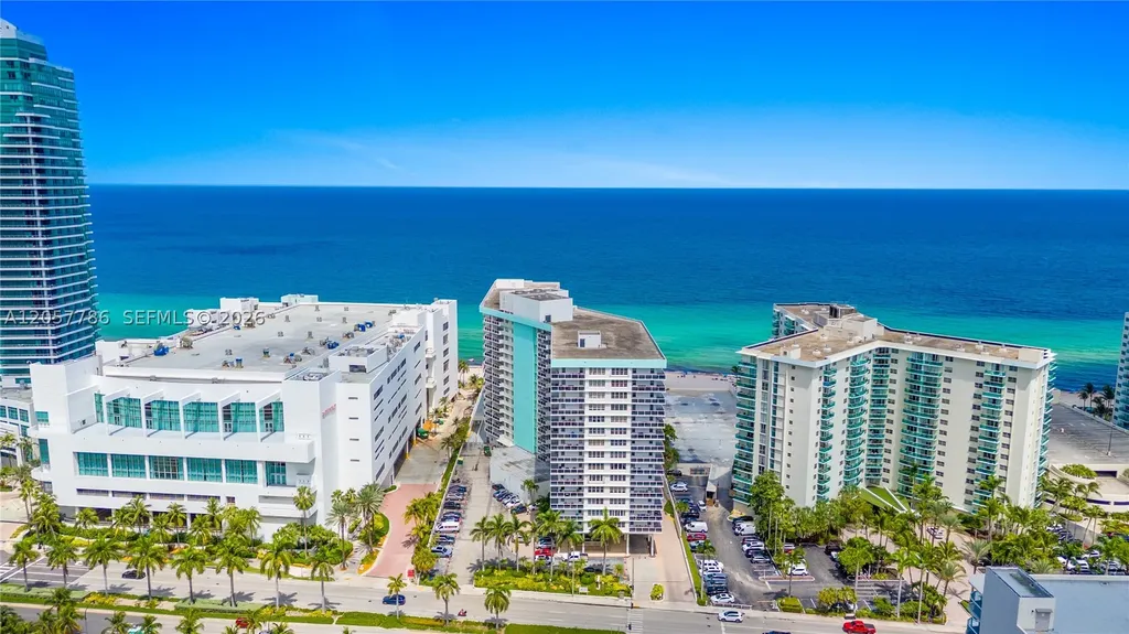 3725 S Ocean Drive Hollywood FL 33019