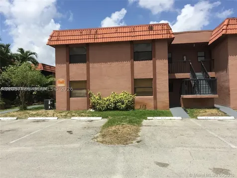 6540 W 27th Court Hialeah FL 33016