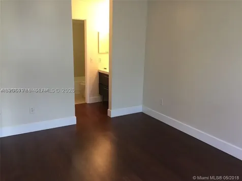 6540 W 27th Court Hialeah FL 33016