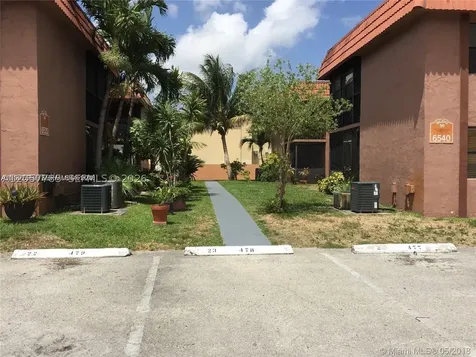 6540 W 27th Court Hialeah FL 33016