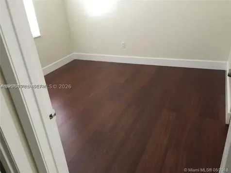 6540 W 27th Court Hialeah FL 33016