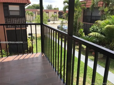 6540 W 27th Court Hialeah FL 33016