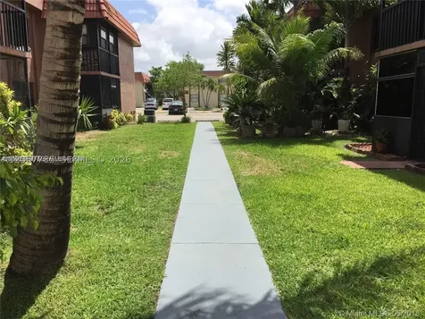 6540 W 27th Court Hialeah FL 33016