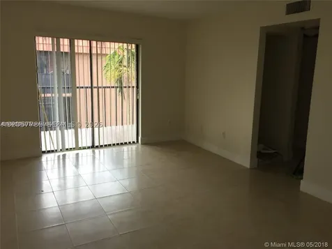 6540 W 27th Court Hialeah FL 33016
