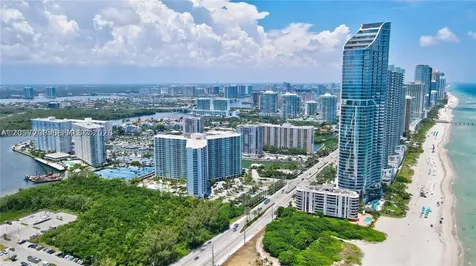 100 Bayview Drive Sunny Isles Beach FL 33160