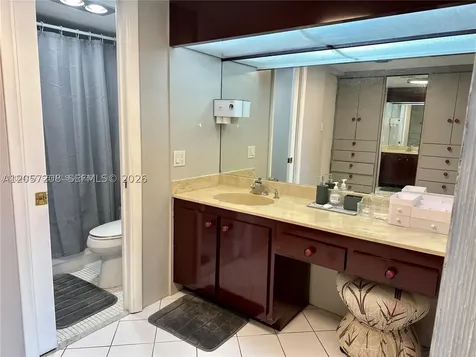 100 Bayview Drive Sunny Isles Beach FL 33160