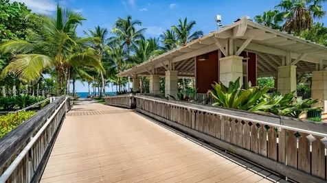 555 Crandon Boulevard Key Biscayne FL 33149