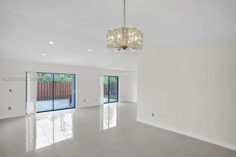 11529 SW 133rd Terrace Miami FL 33176