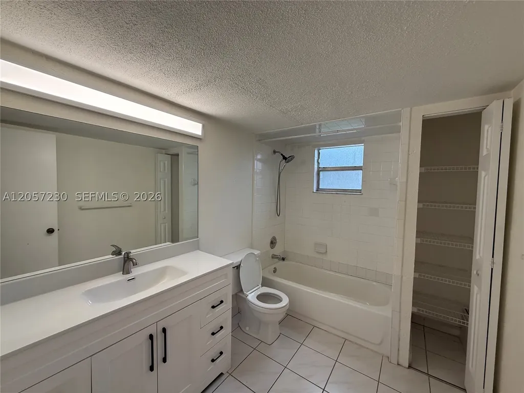 114 Gardens Drive Pompano Beach FL 33069