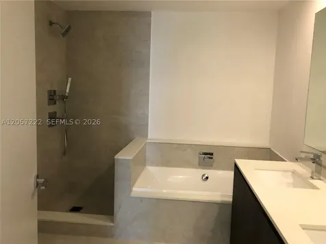 488 NE 18th Street Miami FL 33132