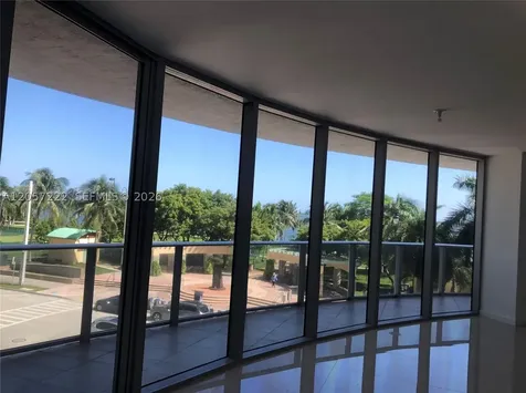 488 NE 18th Street Miami FL 33132