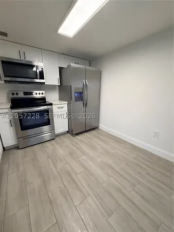 8187 Samari Lakes Drive Hialeah Gardens FL 33016