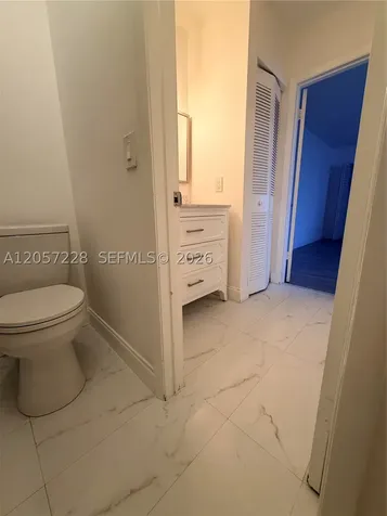 8187 Samari Lakes Drive Hialeah Gardens FL 33016