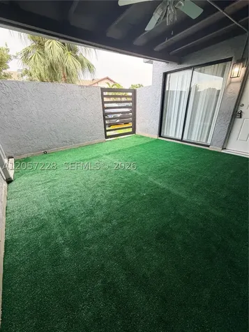 8187 Samari Lakes Drive Hialeah Gardens FL 33016