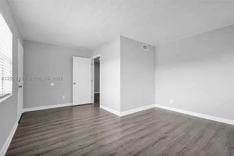400 NW 65 Margate FL 33063