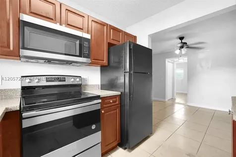 400 NW 65 Margate FL 33063