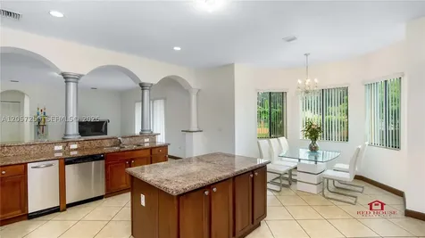 7833 SW 194th Terrace Cutler Bay FL 33157