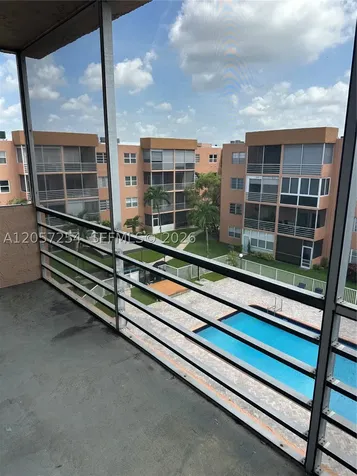 3048 E Sunrise Lakes Drive Sunrise FL 33322