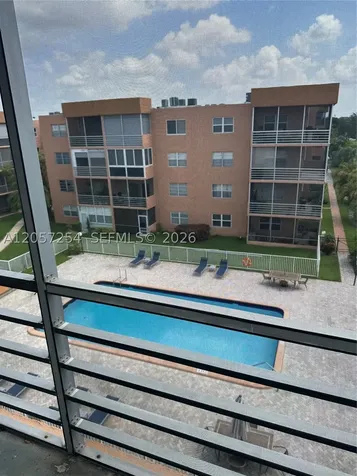 3048 E Sunrise Lakes Drive Sunrise FL 33322