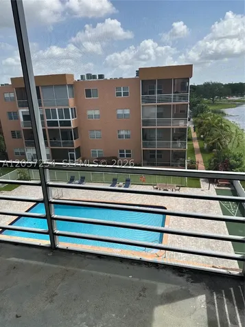3048 E Sunrise Lakes Drive Sunrise FL 33322