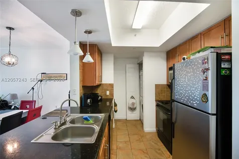2000 N Bayshore Drive Miami FL 33137