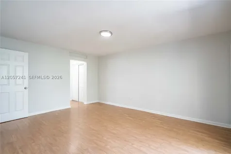 7931 East Drive North Bay Village FL 33141