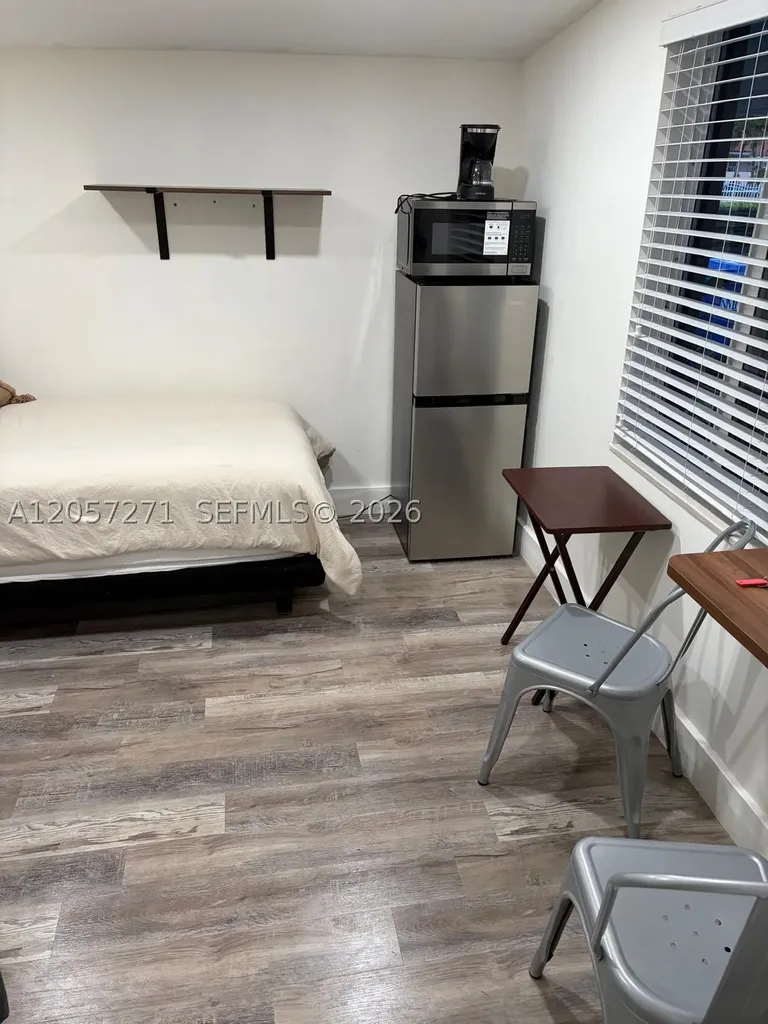 840 NE 159th Street North Miami Beach FL 33162