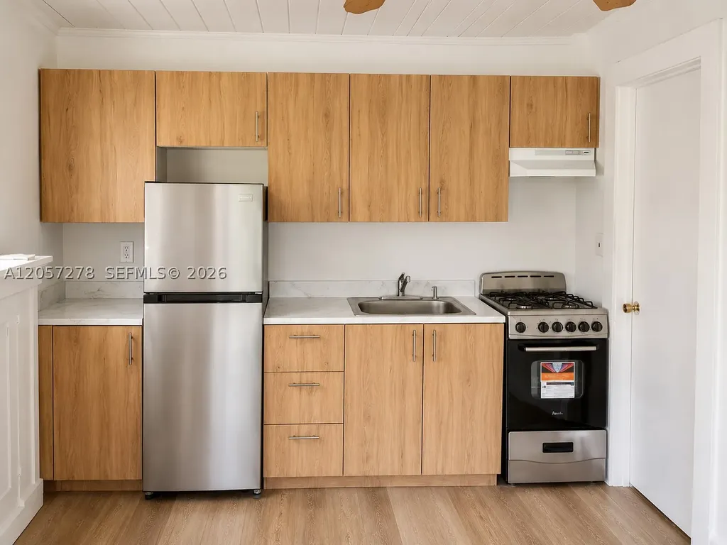 310 N Ocean Breeze Lake Worth FL 33460