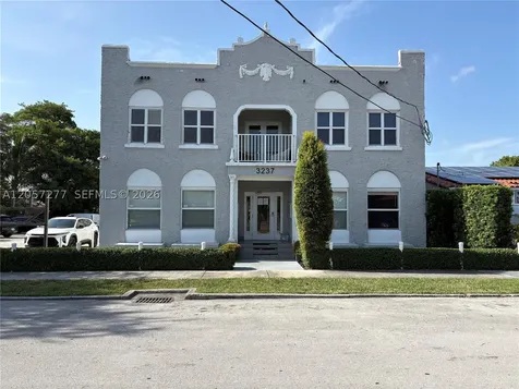 3237 SW 4th Street Miami FL 33135