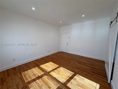 3237 SW 4th Street Miami FL 33135