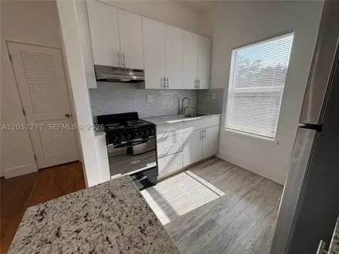 3237 SW 4th Street Miami FL 33135