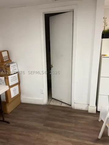 7266 NW 70th Street Miami FL 33166