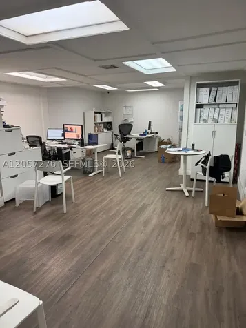 7266 NW 70th Street Miami FL 33166