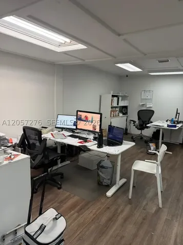 7266 NW 70th Street Miami FL 33166