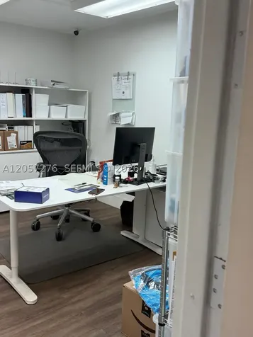 7266 NW 70th Street Miami FL 33166