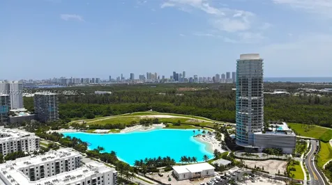 2411 Laguna Circle North Miami FL 33181