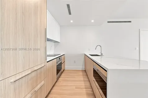 2411 Laguna Circle North Miami FL 33181
