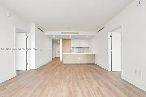 2411 Laguna Circle North Miami FL 33181