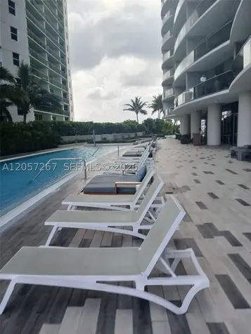 488 NE 18th Street Miami FL 33132