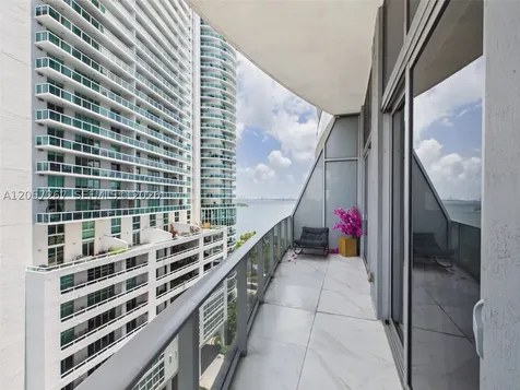 488 NE 18th Street Miami FL 33132