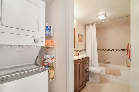 1251 SW 125th Avenue Pembroke Pines FL 33027