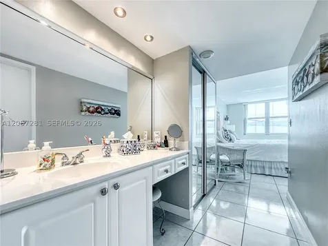 5701 Collins Avenue Miami Beach FL 33140