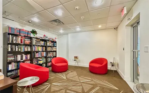 5701 Collins Avenue Miami Beach FL 33140