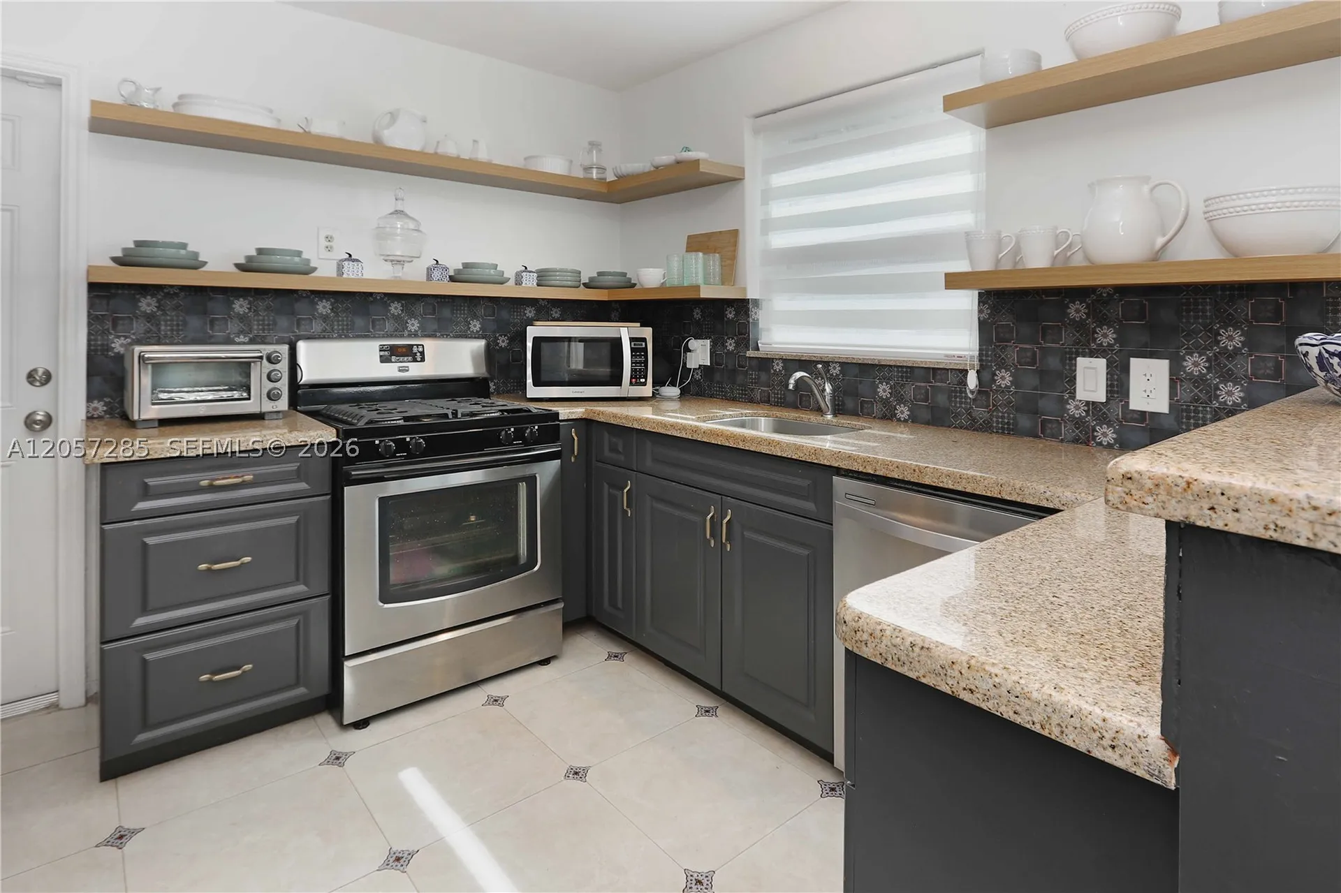 405 S 16th Avenue Hollywood FL 33020