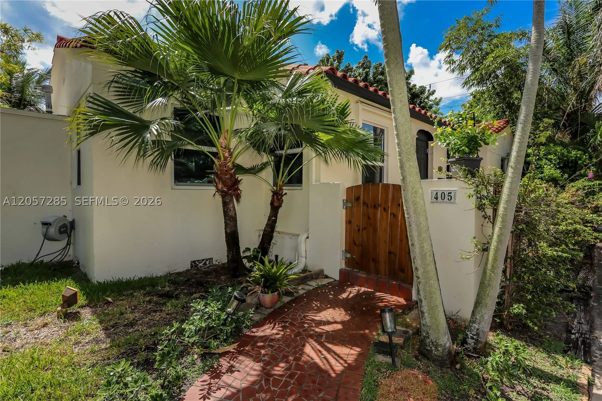 405 S 16th Avenue Hollywood FL 33020